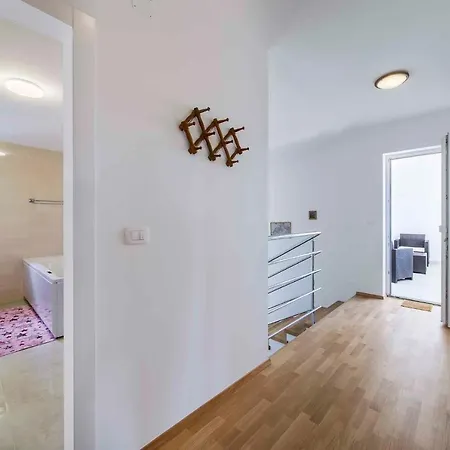 In Labin/istrien 8880 Holiday home
